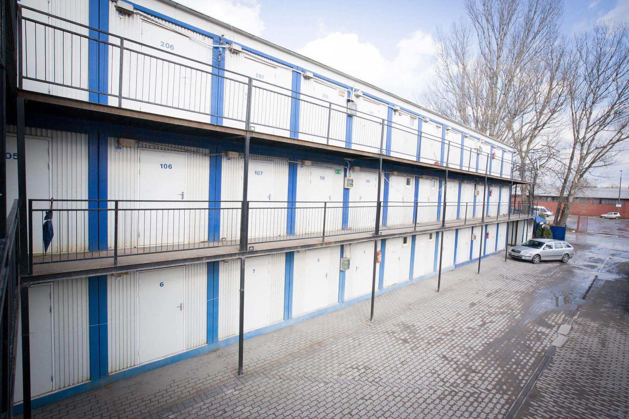 ורשה Hostel Metro מראה חיצוני תמונה